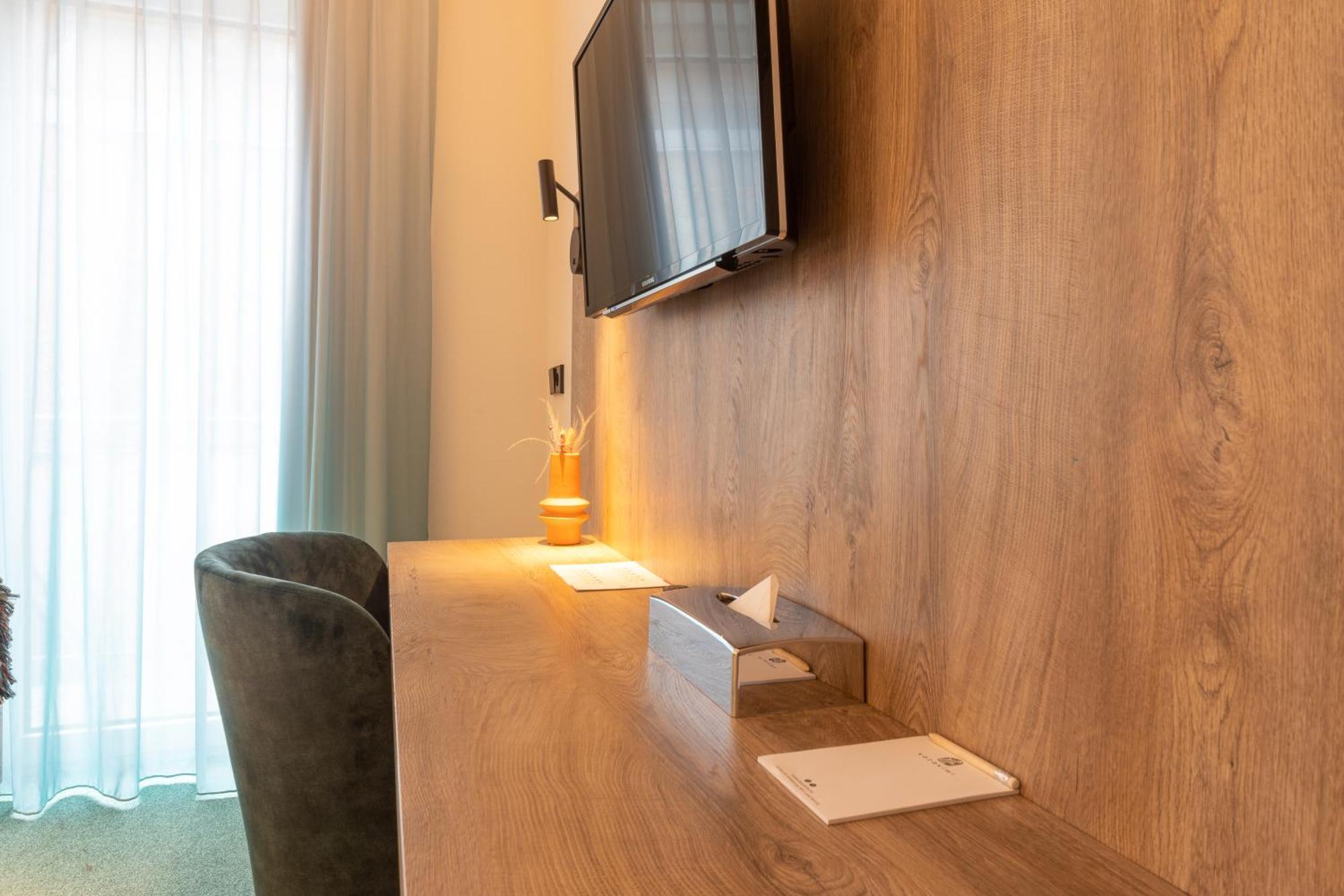 Kazakiwi Hotel 4*